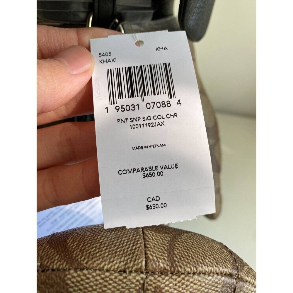 NWT Coach X Peanuts Snoopy Collectible In Signature Canvas 5405 $650 - Picture 10 of 12